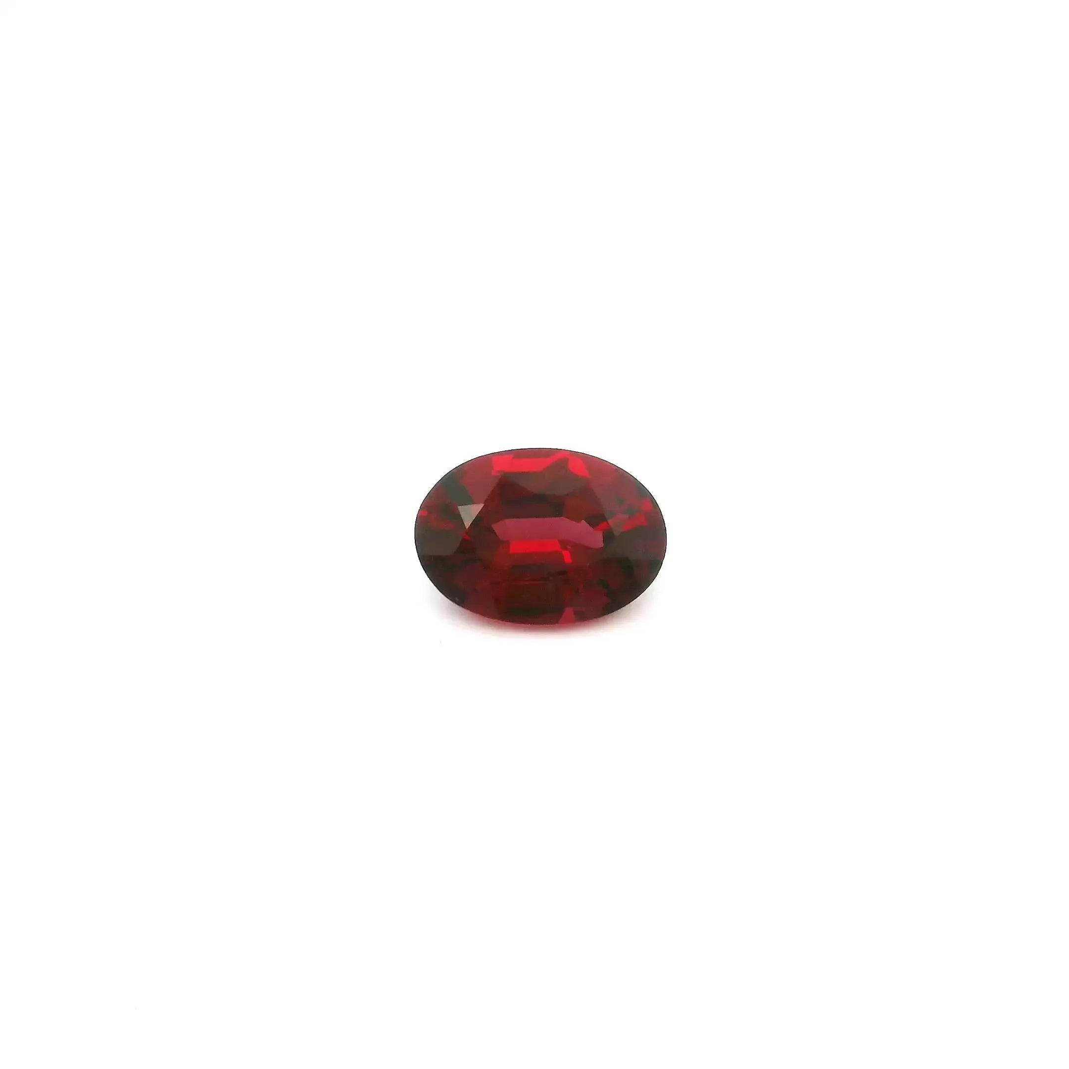 0.86ct Oval Natural Spinel (Colour Red, Clarity Eye Clean, Cut Faceted)