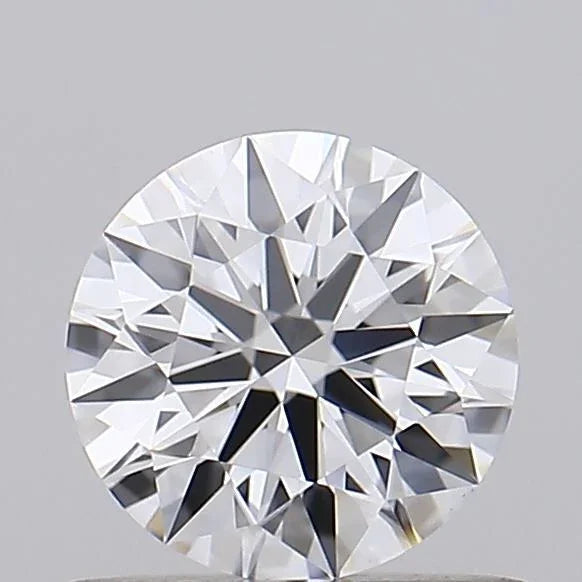 Runder, facettierter Diamant, brillant geschliffen, auf grauem Hintergrund