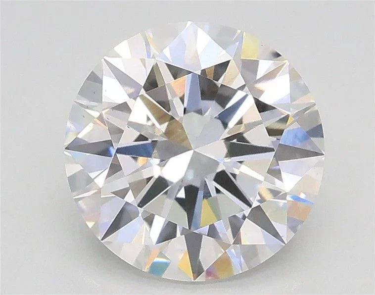 Runder, funkelnder Diamant, Brillantschliff, weiße Hintergrund, lose Edelstein